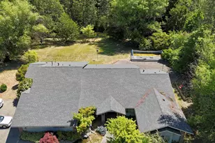 2075 SW Allen Creek Rd, Grants Pass, OR 97527 - Photo 4