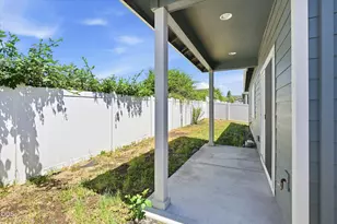 1731 Luxor Ln, Medford, OR 97504 - Photo 30