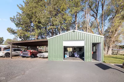 8270 Hill Road, Klamath Falls, OR 97603 - Photo 24
