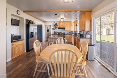 8270 Hill Road, Klamath Falls, OR 97603 - Photo 6