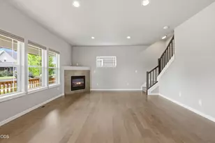62719 Hawkview Road, Bend, OR 97701 - Photo 14