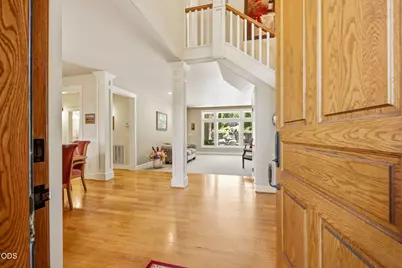 631 Seventh Fairway Drive, Medford, OR 97504 - Photo 10