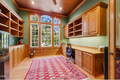 631 Seventh Fairway Drive, Medford, OR 97504 - Photo 26