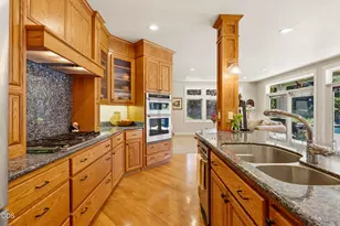 631 7th Fairway Dr, Medford, OR 97504 - Photo 20