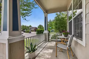 2523 Agate Meadows Dr, White City, OR 97503 - Photo 2