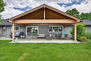 63235 Anika Ln, Bend, OR 97701 - Photo 48