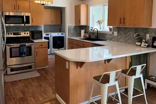 16976 Whittier Dr, Bend, OR 97707 - Photo 12