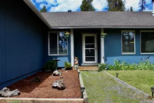 16976 Whittier Dr, Bend, OR 97707 - Photo 8