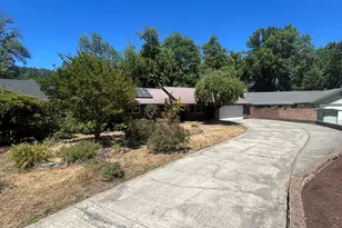 144 Belindy Cir, Grants Pass, OR 97527 - Photo 16