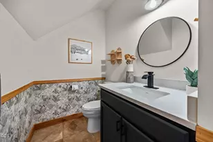 1117 E Creekside Ct, Sisters, OR 97759 - Photo 30