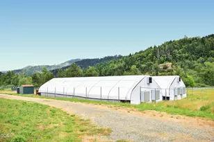 321 N Frontage Rd, Wolf Creek, OR 97497 - Photo 6