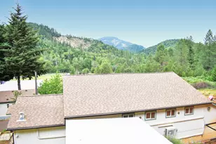 321 N Frontage Rd, Wolf Creek, OR 97497 - Photo 20