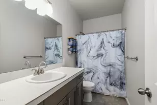 16624 Pne Crk Dr, La Pine, OR 97739 - Photo 12