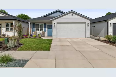 723 Dahl Place, Medford, OR 97501 - Photo 1
