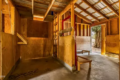 64507 McGrath Road, Bend, OR 97701 - Photo 44