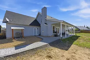 51379 Apache Tears, La Pine, OR 97739 - Photo 30