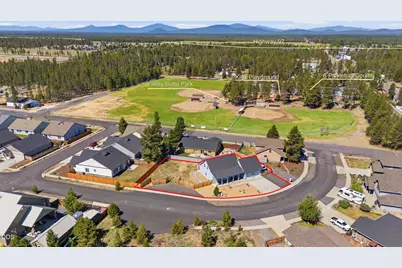 51379 Apache Tears, La Pine, OR 97739 - Photo 4