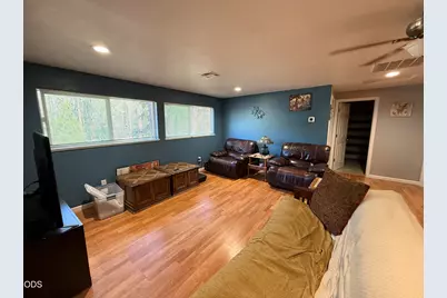 4527 E Evans Creek Road, Rogue River, OR 97537 - Photo 30