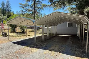4527 E Evans Creek Rd, Rogue River, OR 97537 - Photo 40