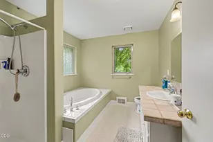 545 Holly St, Ashland, OR 97520 - Photo 24