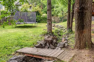 545 Holly St, Ashland, OR 97520 - Photo 4
