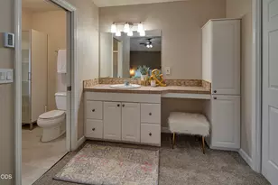 747 E Black Butte Ave, Sisters, OR 97759 - Photo 12