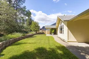 2738 SW Trinity Way, Grants Pass, OR 97527 - Photo 30