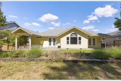 2738 SW Trinity Way, Grants Pass, OR 97527 - Photo 34