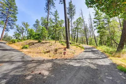 2644 Little Applegate Road, Jacksonville, OR 97530 - Photo 30