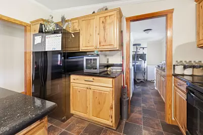 2644 Little Applegate Road, Jacksonville, OR 97530 - Photo 16