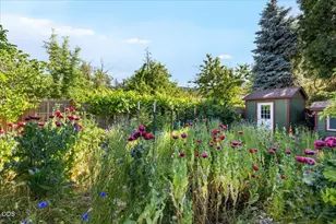 1312 Iowa St, Ashland, OR 97520 - Photo 24