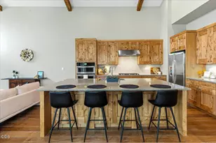 61333 Kindle Rock Loop, Bend, OR 97702 - Photo 20