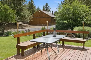 63517 J D Estates Dr, Bend, OR 97701 - Photo 18