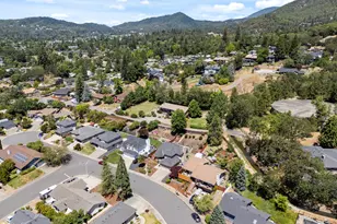 1438 NE Sherman Ln, Grants Pass, OR 97526 - Photo 54