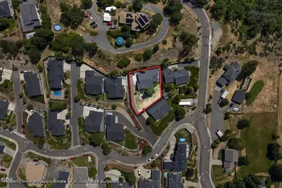 2391 Robertson Crest, Grants Pass, OR 97527 - Photo 32
