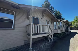 473 Scenic Dr, Ashland, OR 97520 - Photo 30