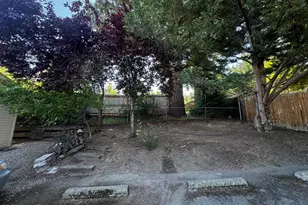 473 Scenic Dr, Ashland, OR 97520 - Photo 6