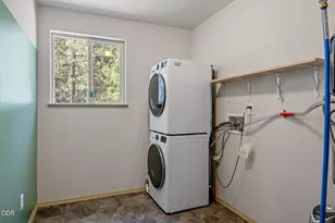 16324 Black Tail Ln, Bend, OR 97707 - Photo 12