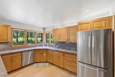 13439 Galium, Black Butte Ranch, OR 97759 - Photo 8
