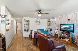 2574 Howard Ave, Medford, OR 97501 - Photo 2