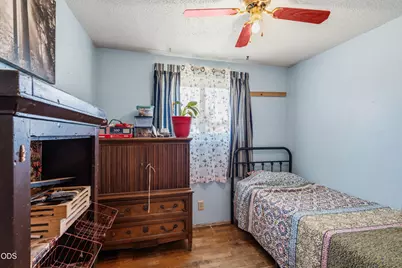 2574 Howard Avenue, Medford, OR 97501 - Photo 8