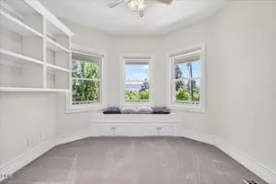 255 Scenic Dr, Ashland, OR 97520 - Photo 22