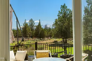 69592 Lake Dr, Sisters, OR 97759 - Photo 2