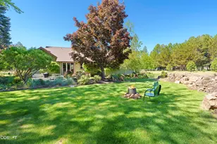 63330 S Rd, Bend, OR 97703 - Photo 34