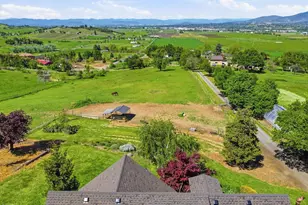 4250 Independence School Rd, Medford, OR 97501 - Photo 46