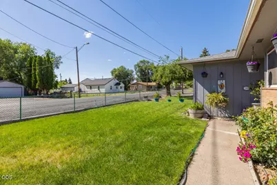 2505 Wiard Street, Klamath Falls, OR 97603 - Photo 24