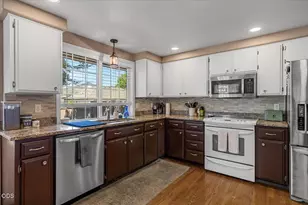 3511 Blue Blossom Dr, Medford, OR 97504 - Photo 16