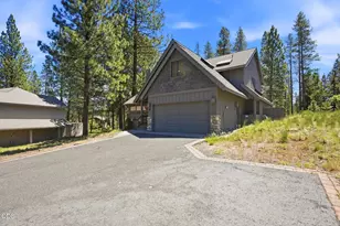 18120 Mt Baker Ln, Sunriver, OR 97707 - Photo 2