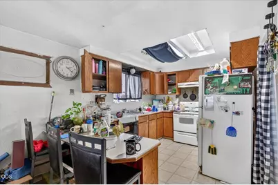 1745 E Gregory, Central Point, OR 97502 - Photo 8
