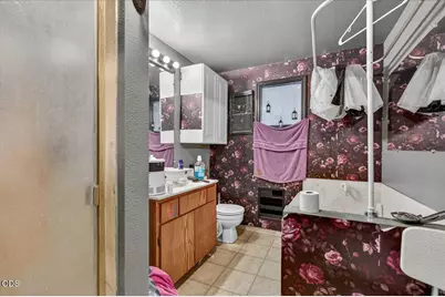1745 E Gregory, Central Point, OR 97502 - Photo 10